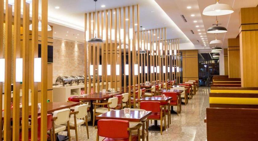 Hotel Ibis Dongguan Dongcheng Exterior foto